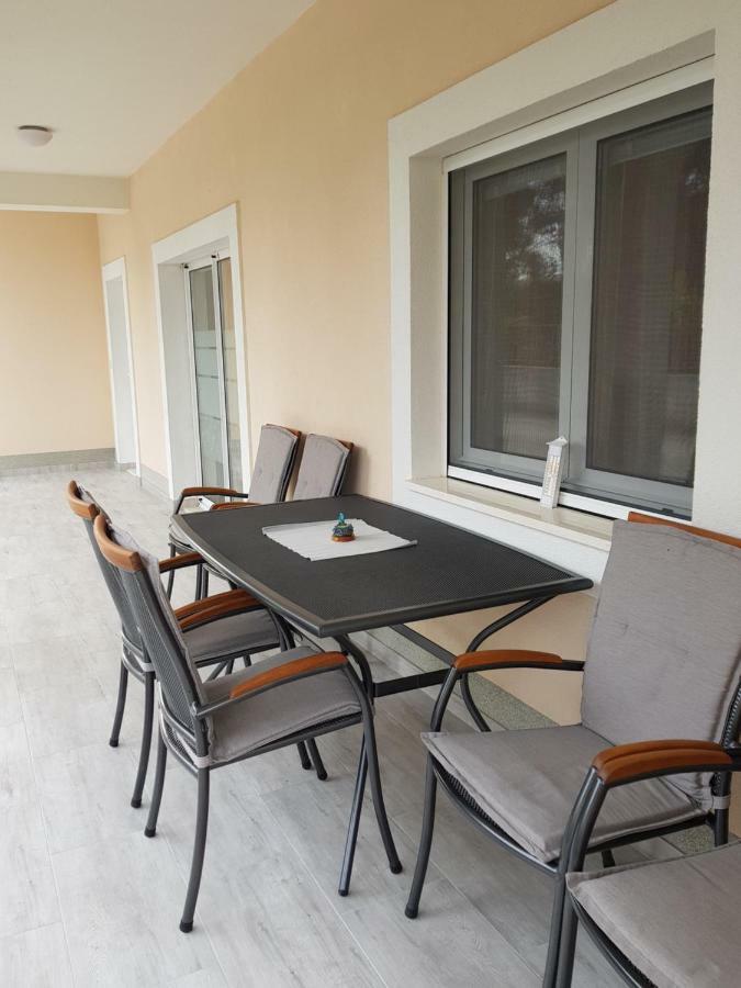 Apartman Paulina Apartment Kastela Exterior photo